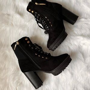 Black healed boots